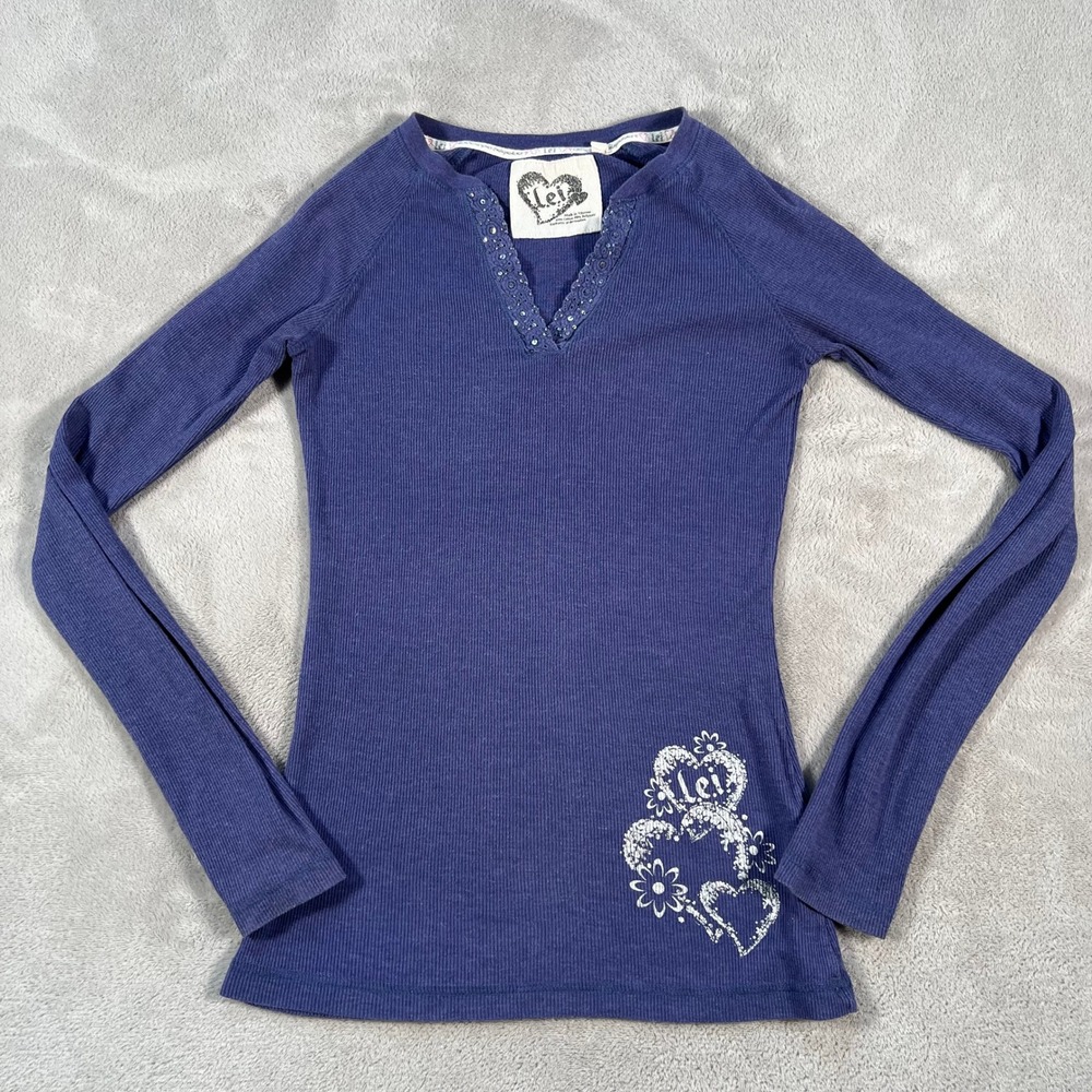 LEI Long Sleeve Top Women's Large Purple Ribbed Knit Sequin Lace V-Neck Heart